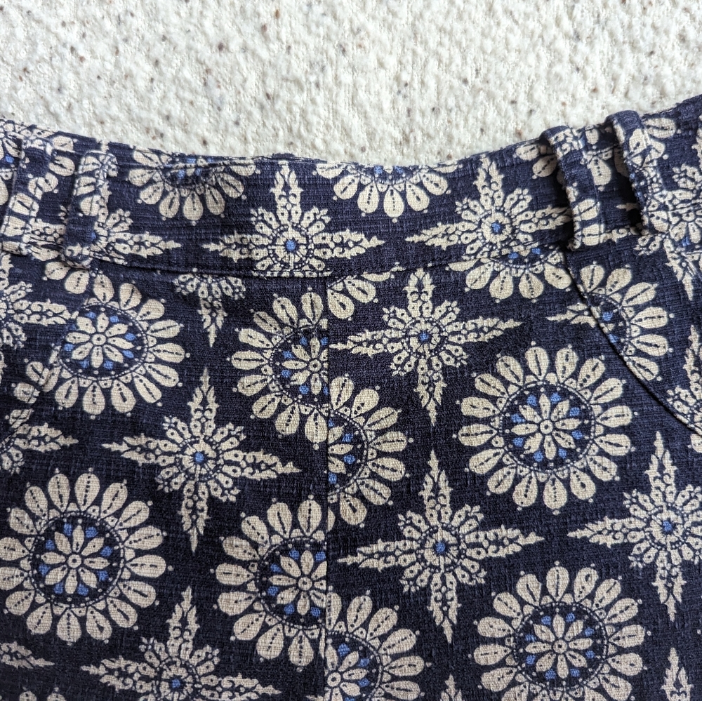 Elevenses Nice Patterned Shorts - image 5